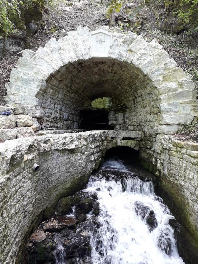 Gite 3 Etoiles "Entre Sources Et Riviere" Besancon Vaire-le-Grand Eksteriør billede
